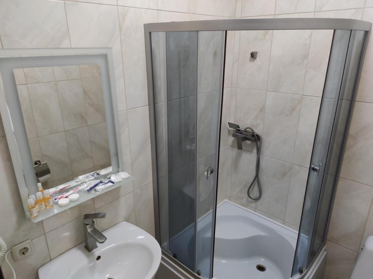 Mishel Plus Hotel Kharkov Luaran gambar